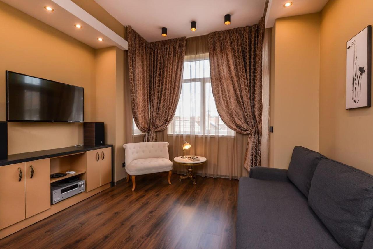 Sofia Dream Apartments - Jazzy Two Bedroom Suite By Flat Mаnager Exterior foto